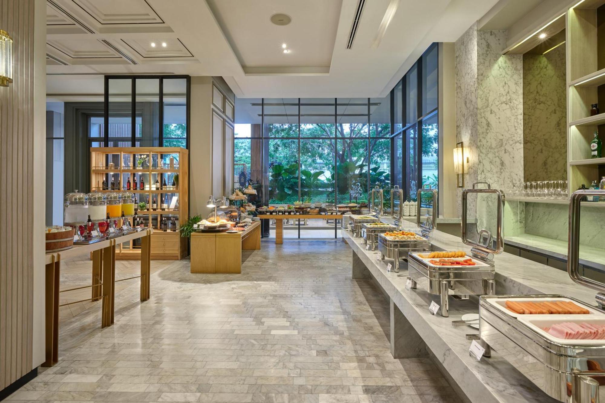 The Park Nine Hotel Suvarnabhumi Bangkok Eksteriør bilde The buffet at the hotel